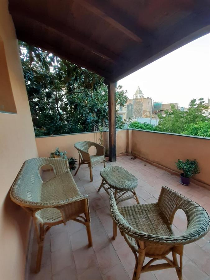 Residenza D'Epoca Regina D'Arborea オリスターノ エクステリア 写真