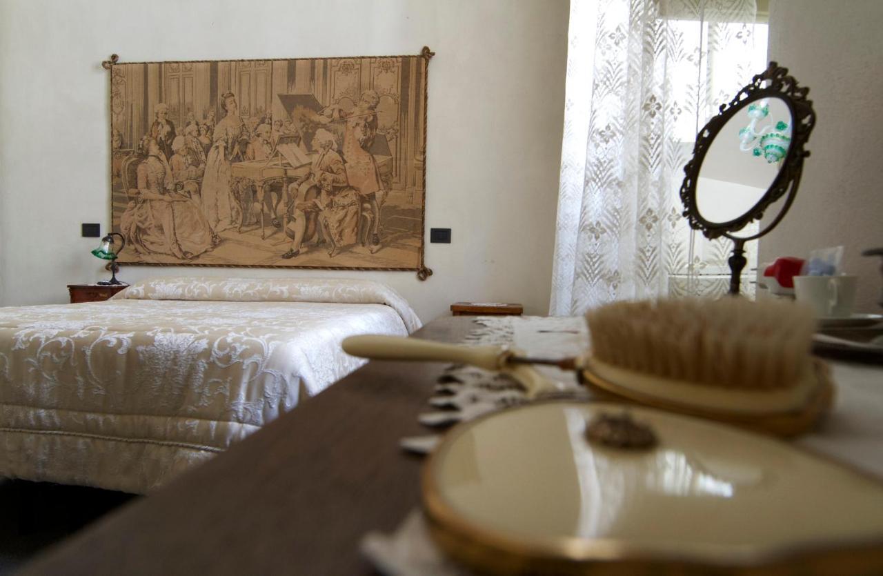 Residenza D'Epoca Regina D'Arborea オリスターノ エクステリア 写真