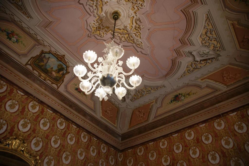 Residenza D'Epoca Regina D'Arborea オリスターノ エクステリア 写真