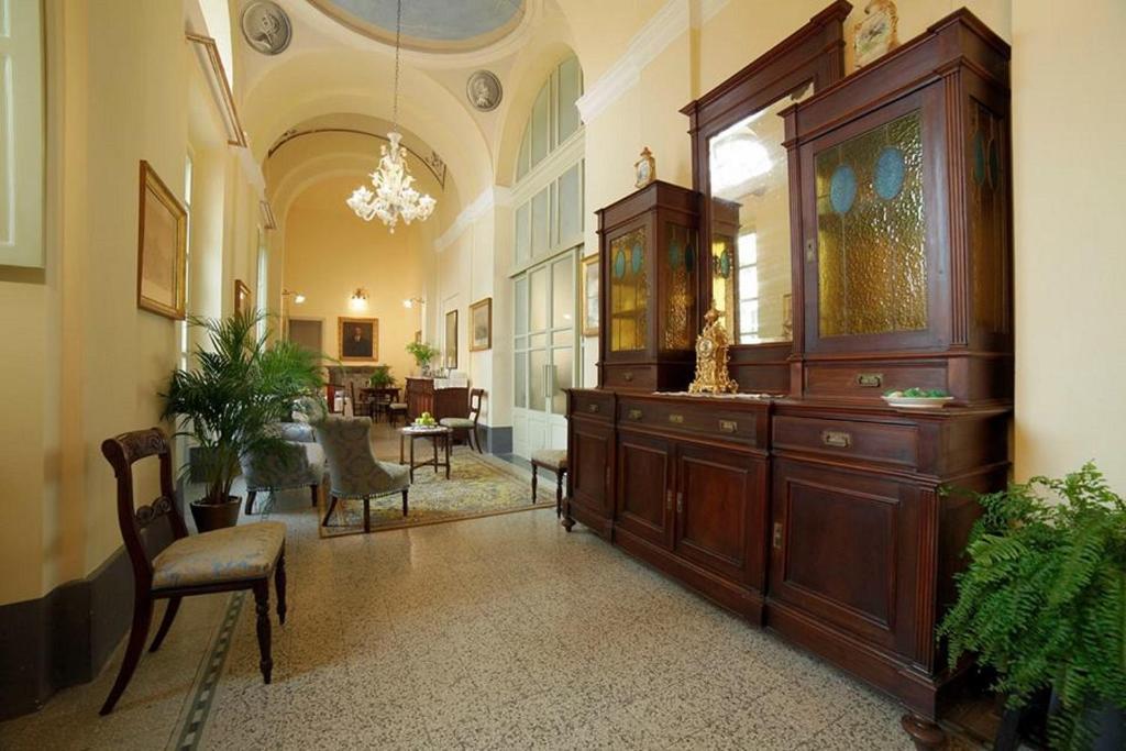 Residenza D'Epoca Regina D'Arborea オリスターノ エクステリア 写真