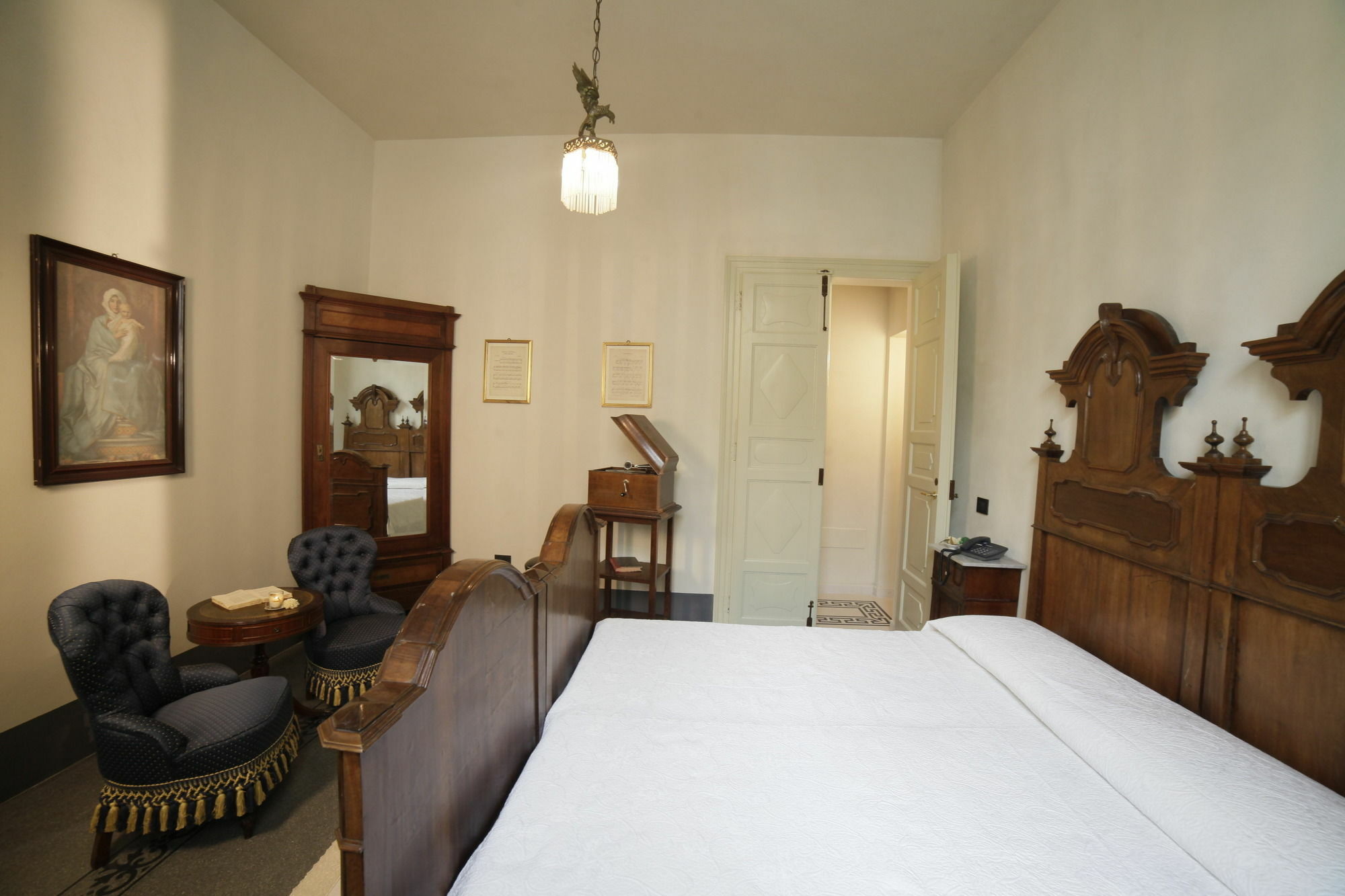 Residenza D'Epoca Regina D'Arborea オリスターノ エクステリア 写真